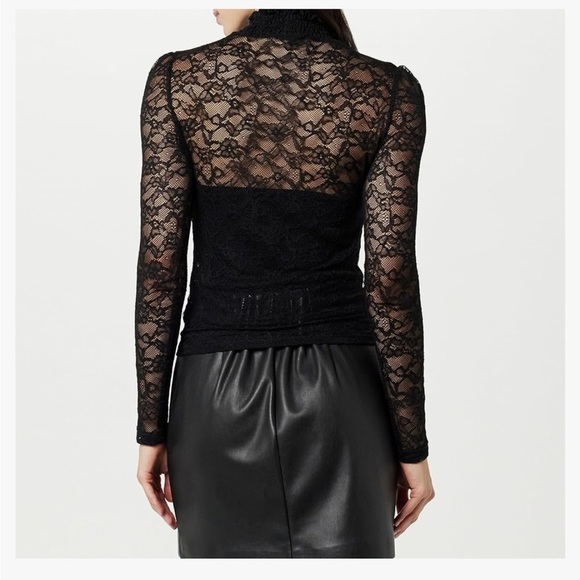 NWT The Drop Lace Top - Picture 2 of 12